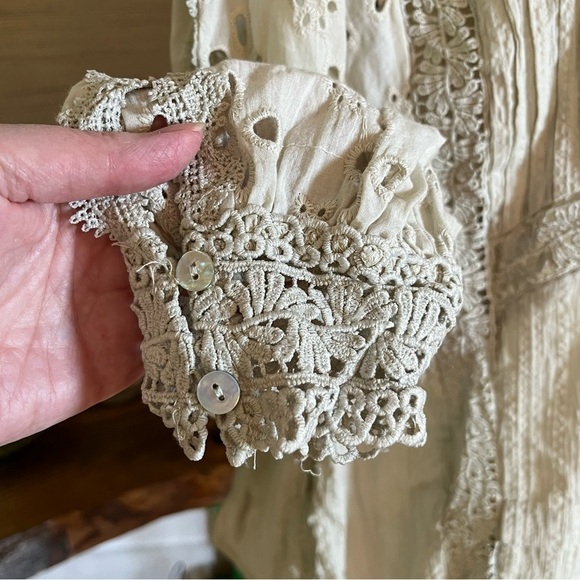 POL Long Sleeve Lace Eyelet Blouse Top Seafoam Women’s Size Small Bohemian Boho - Picture 5 of 8